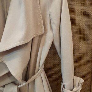 Club Monaco Trench Coat XS, light beige